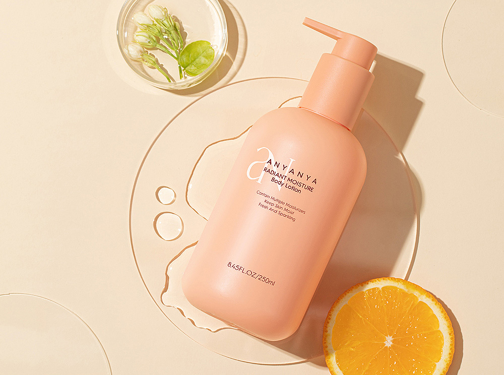Dior“羽衣霓裳”杠上花西子，國際大牌也想做“中國風(fēng)”